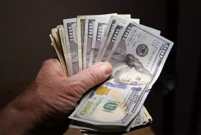 Dolar 2025 yılının en düşük seviyesine geriledi