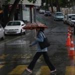 Meteoroloji'den gök gürültülü sağanak ve kuvvetli rüzgar uyarısı