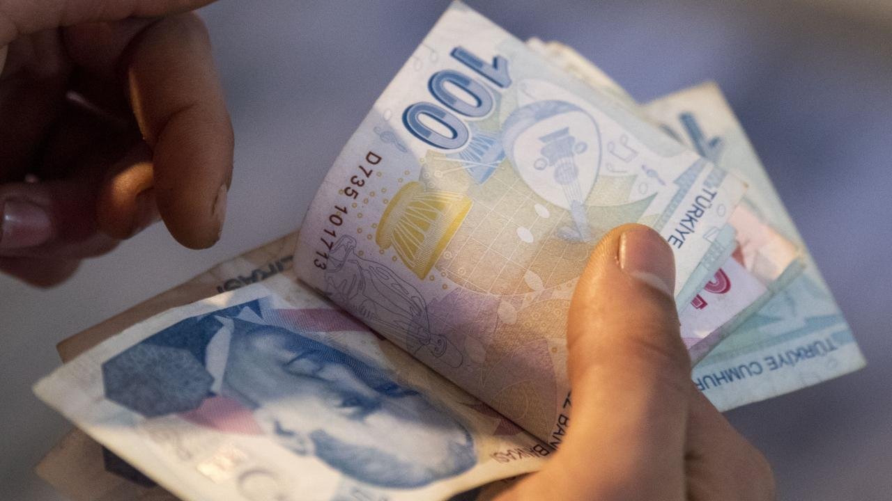 Emekli bayram ikramiyesinin yükseltilmesine yönelik düzenleme TBMM Genel Kurulu'nda